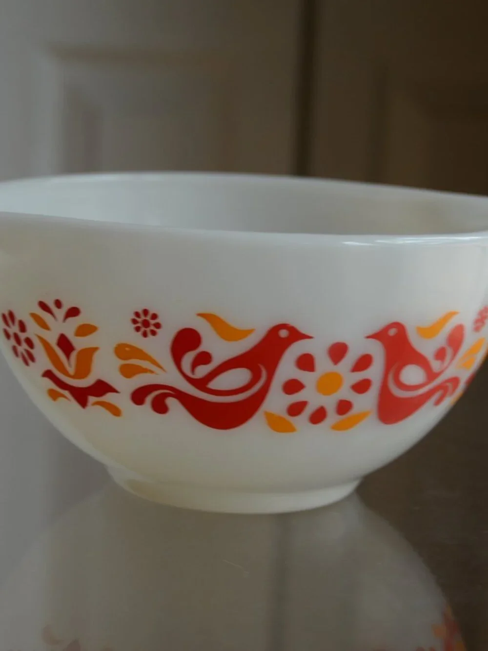 Pyrex FRIENDSHIP Cinderella Mixing Bowl #441 Red Orange Birds 1-1/2 PT Vintage - Picture 2 of 8